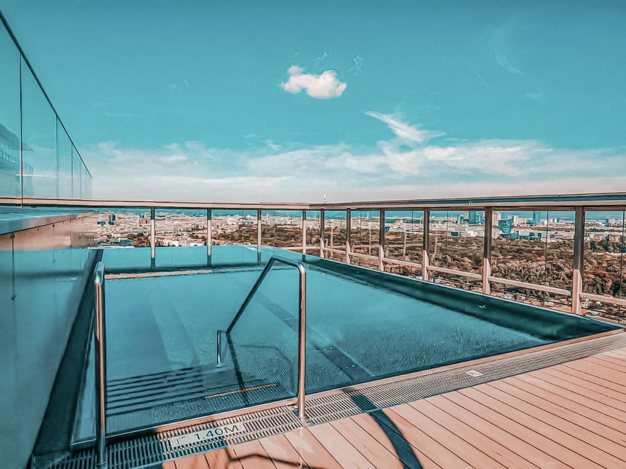 Kaiser Lodge - Rooftop Pool & Underground Car Park By Alpenluxus Appartements ウィーン エクステリア 写真